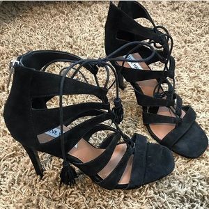 Steve Madden suede heels